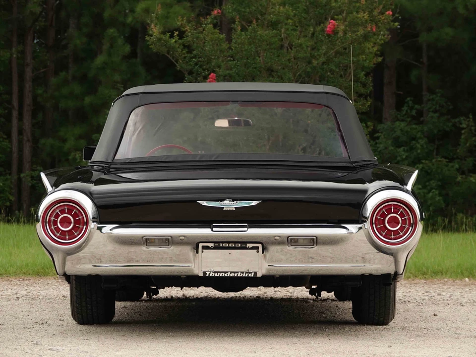 1963 Ford Thunderbird 3rd Gen - Image 8 of 31