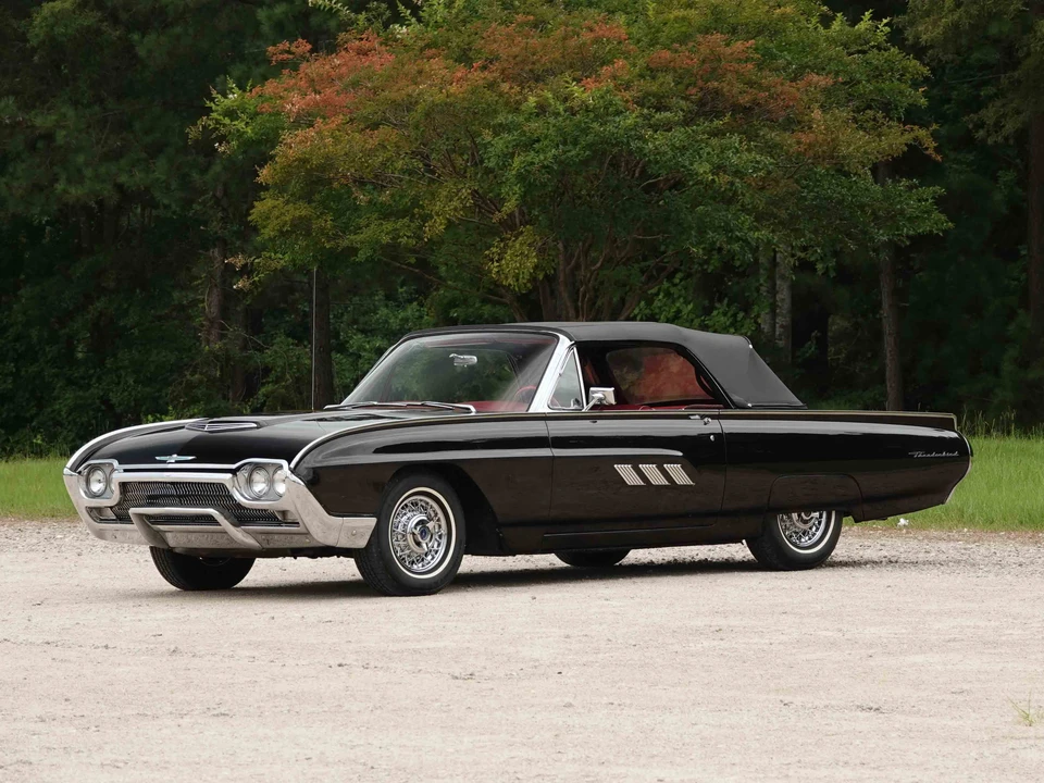 1963 Ford Thunderbird 3rd Gen - Image 11 of 31