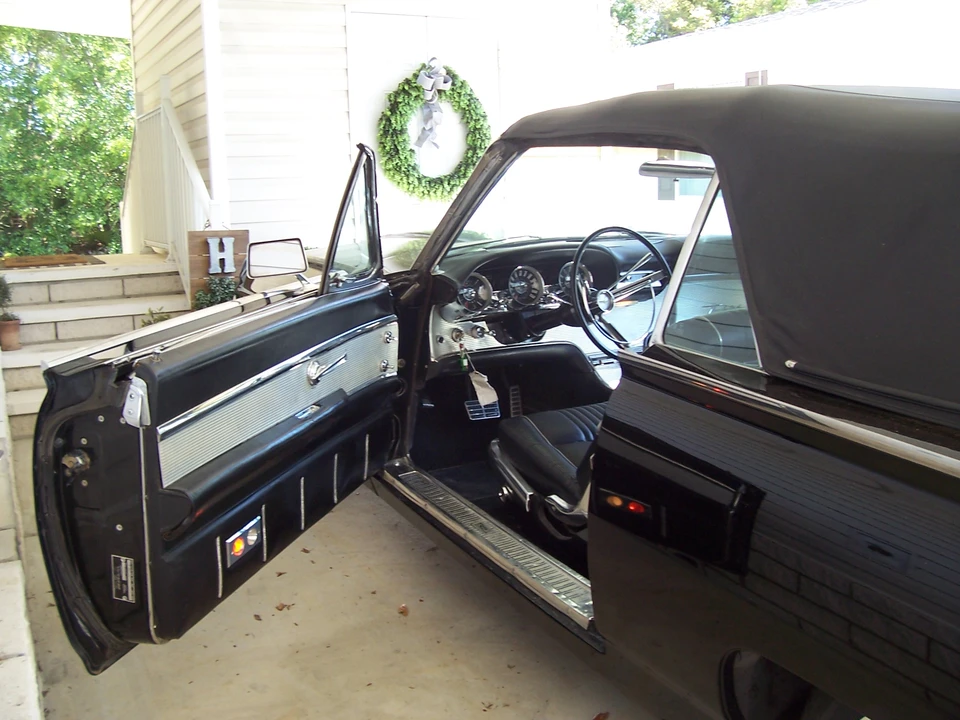 1963 Ford Thunderbird 3rd Gen - Image 20 of 31
