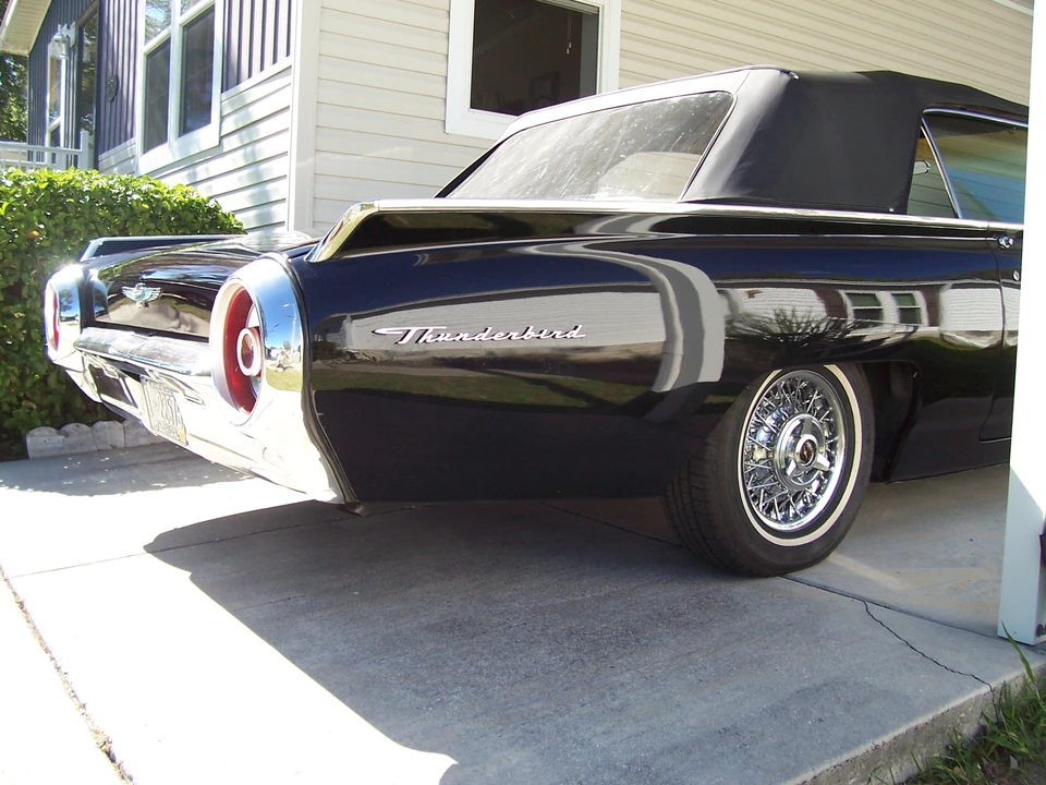 1963 Ford Thunderbird 3rd Gen - Image 12 of 31