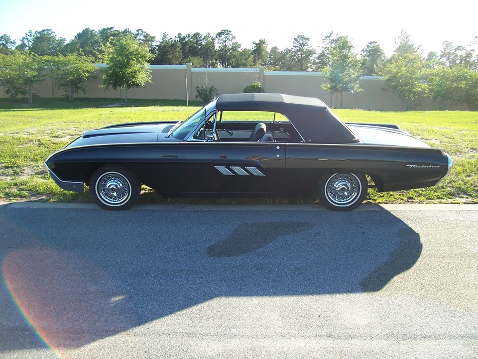 1963 Ford Thunderbird 3rd Gen - Image 4 of 31