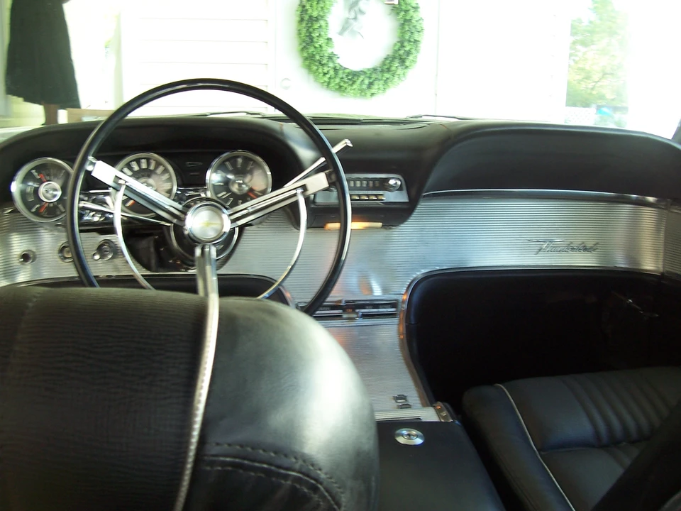 1963 Ford Thunderbird 3rd Gen - Image 27 of 31