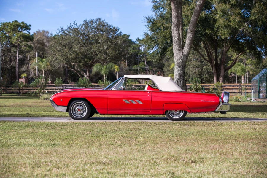 1963 Ford Thunderbird 3rd Gen - Image 2 of 12