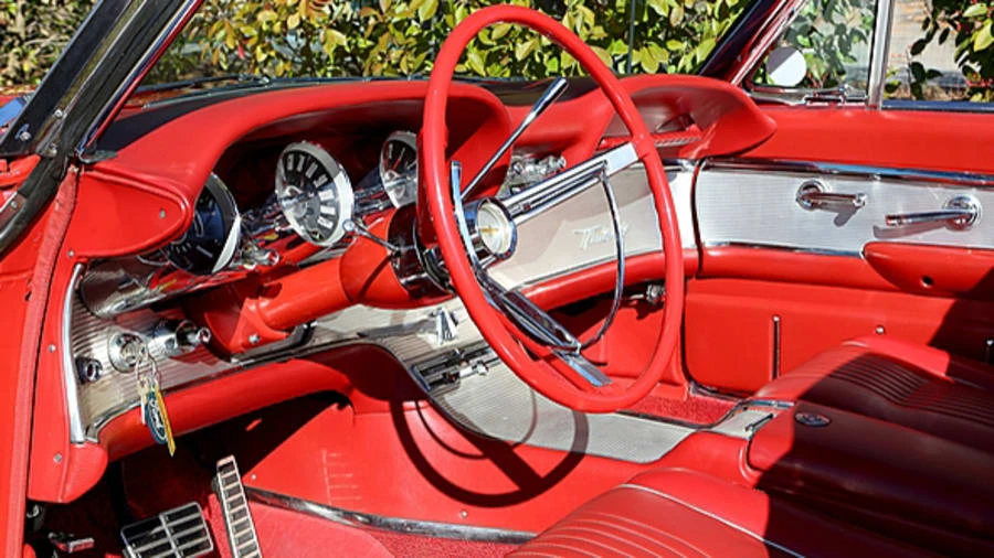 1963 Ford Thunderbird 3rd Gen - Image 4 of 9