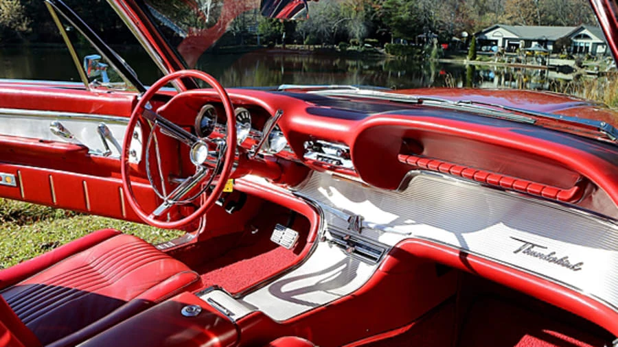 1963 Ford Thunderbird 3rd Gen - Image 5 of 9