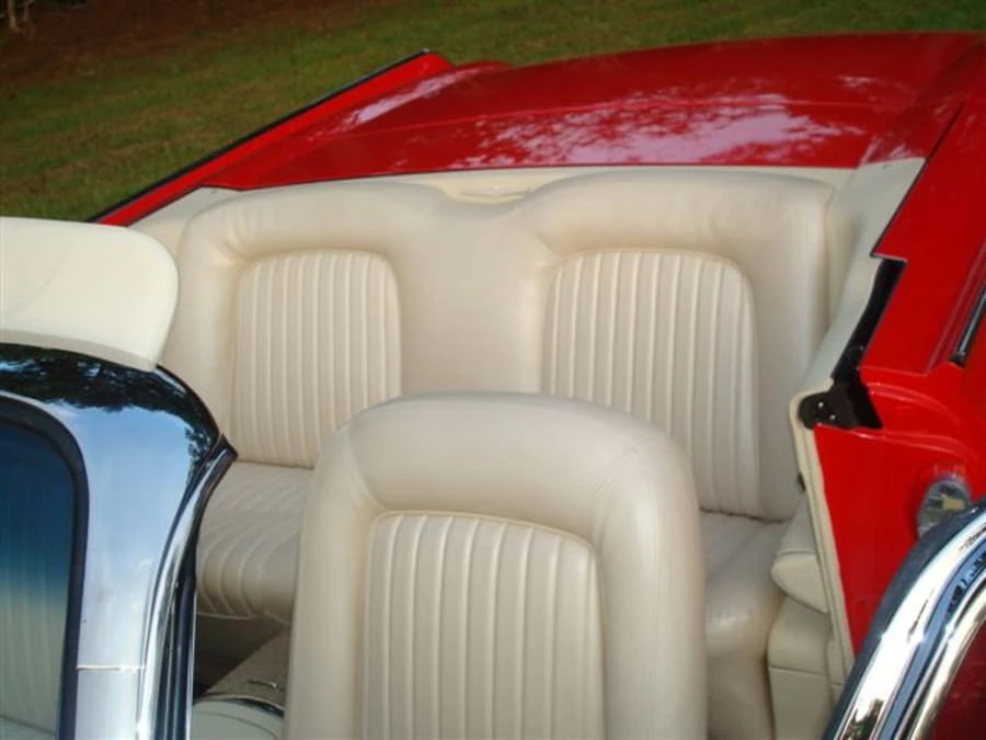 1963 Ford Thunderbird 3rd Gen - Image 5 of 9
