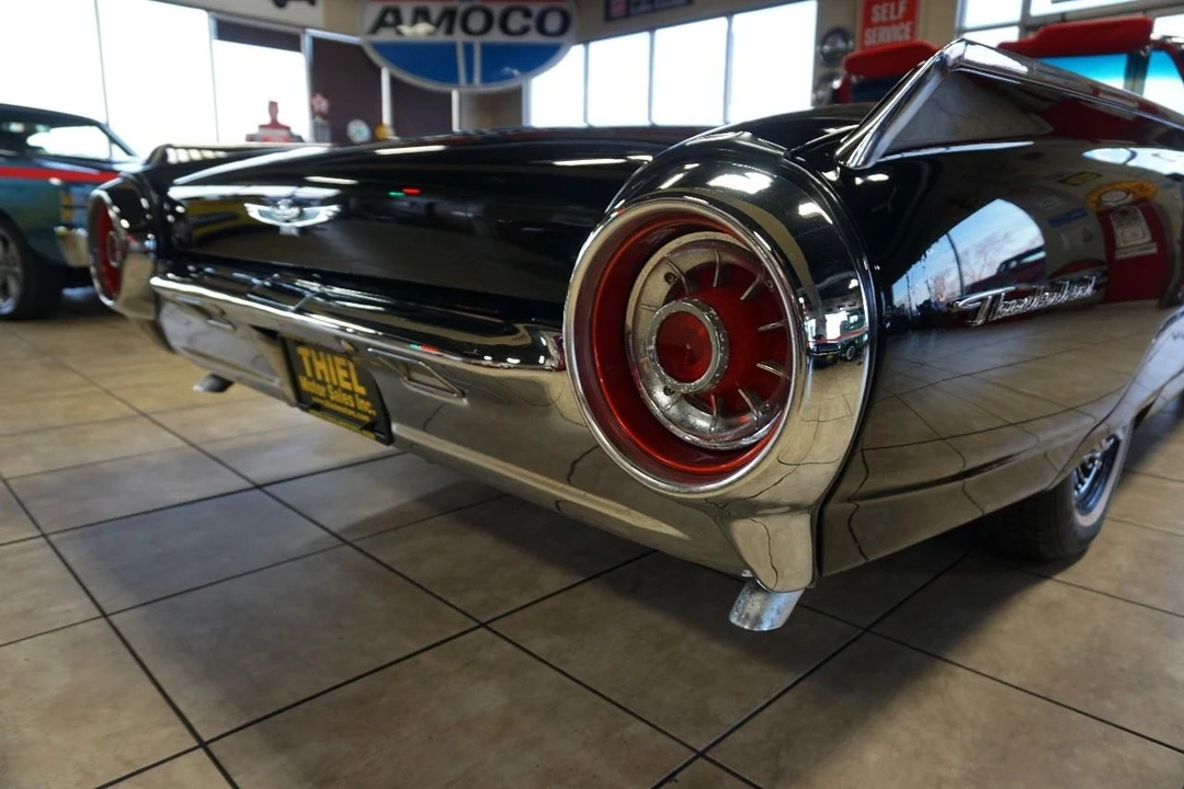 1963 Ford Thunderbird 3rd Gen - Image 19 of 21