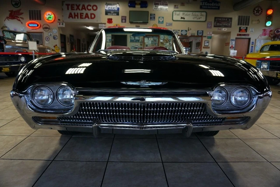 1963 Ford Thunderbird 3rd Gen - Image 12 of 21
