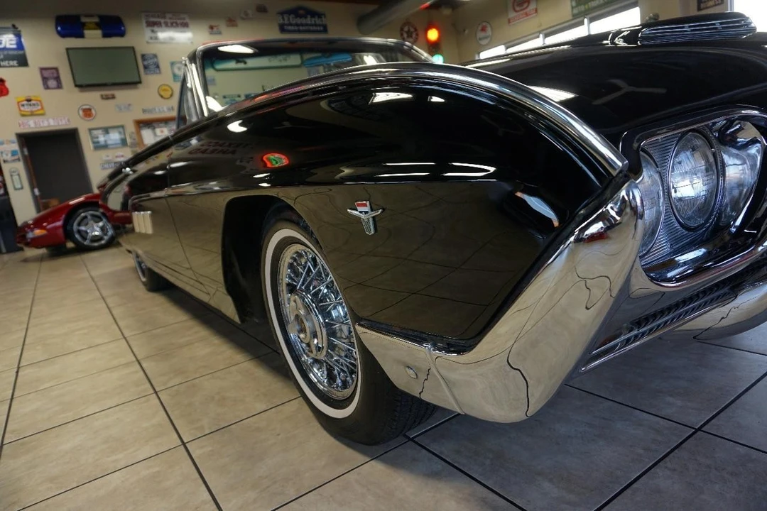 1963 Ford Thunderbird 3rd Gen - Image 13 of 21