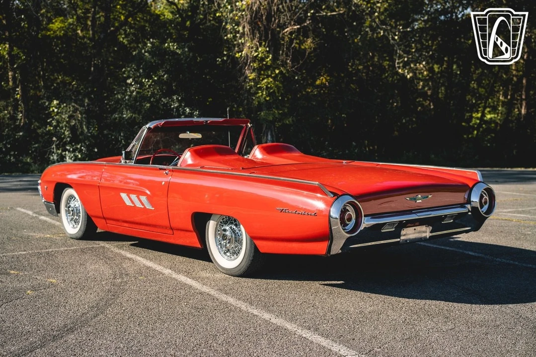 1963 Ford Thunderbird 3rd Gen - Image 11 of 21