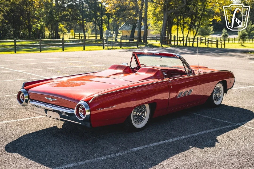 1963 Ford Thunderbird 3rd Gen - Image 16 of 21