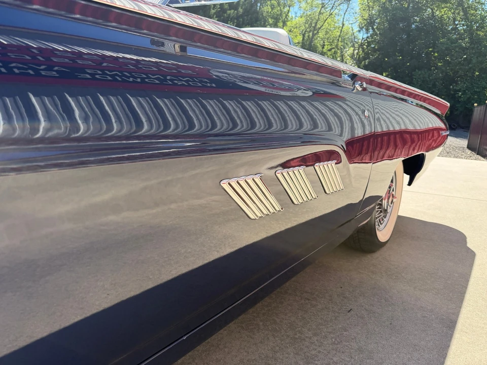 1963 Ford Thunderbird 3rd Gen - Image 14 of 31