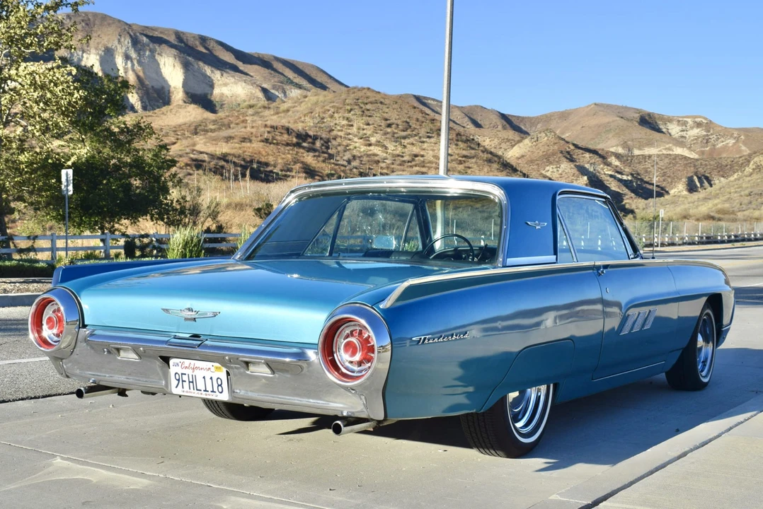 1963 Ford Thunderbird 3rd Gen - Image 25 of 31