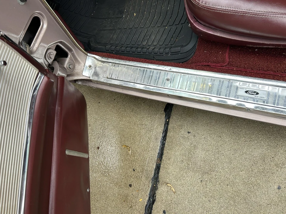 1963 Ford Thunderbird 3rd Gen - Image 27 of 31