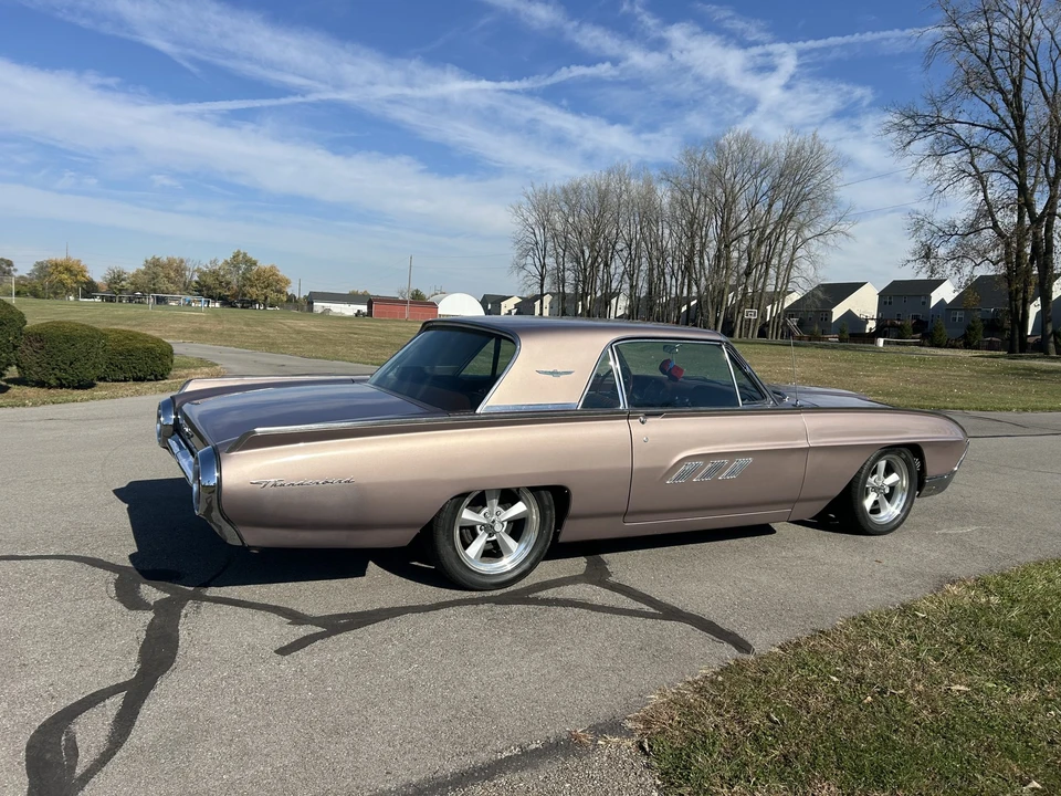 1963 Ford Thunderbird 3rd Gen - Image 7 of 31