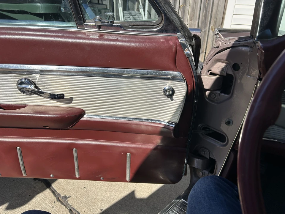 1963 Ford Thunderbird 3rd Gen - Image 25 of 31
