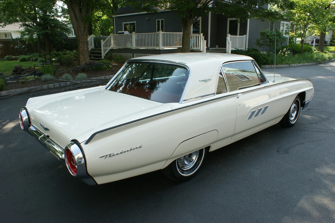 1963 Ford Thunderbird 3rd Gen - Image 14 of 31