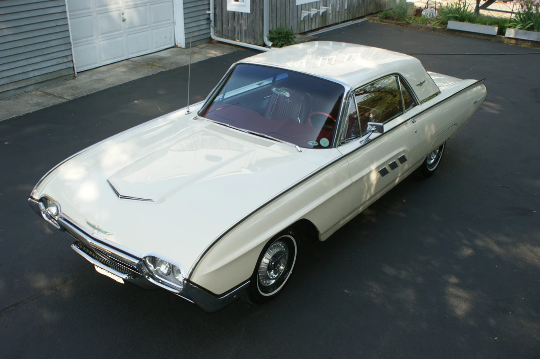 1963 Ford Thunderbird 3rd Gen - Image 15 of 31