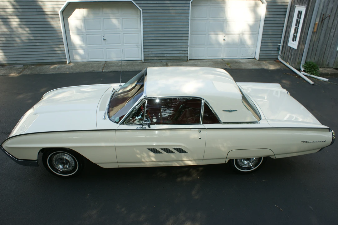 1963 Ford Thunderbird 3rd Gen - Image 16 of 31