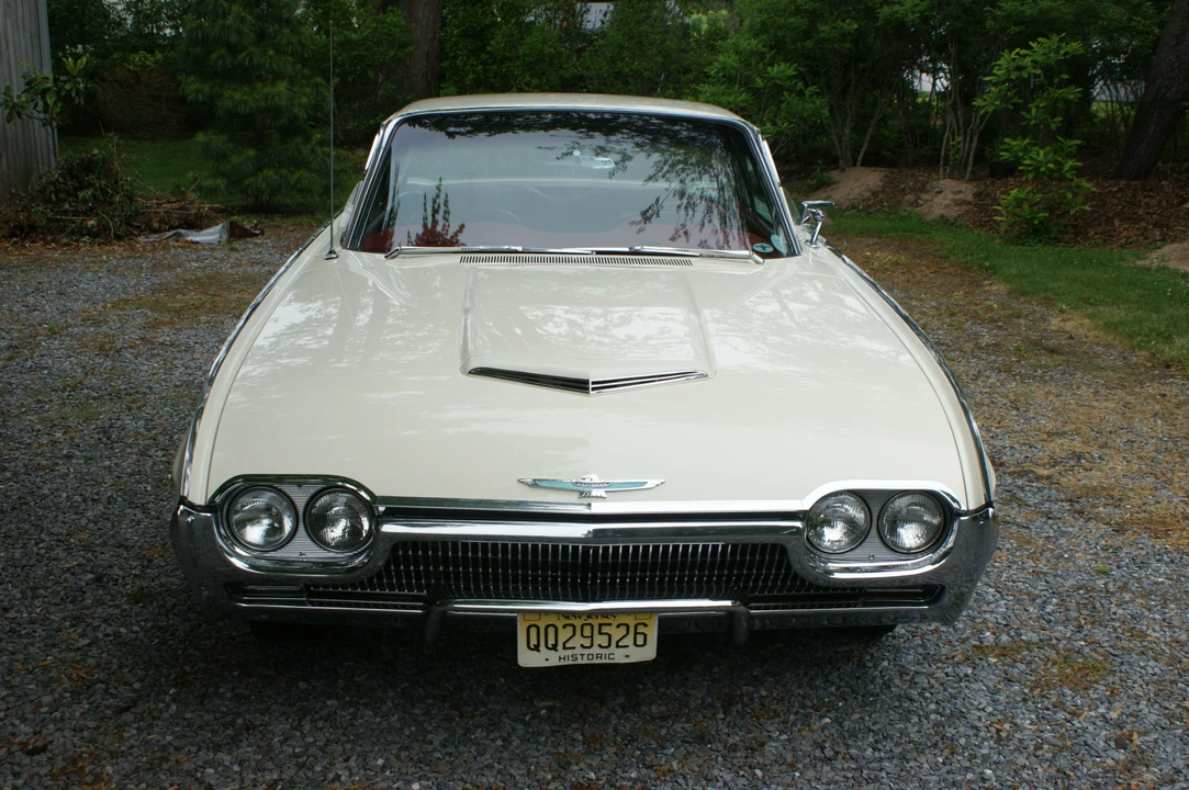 1963 Ford Thunderbird 3rd Gen - Image 4 of 31
