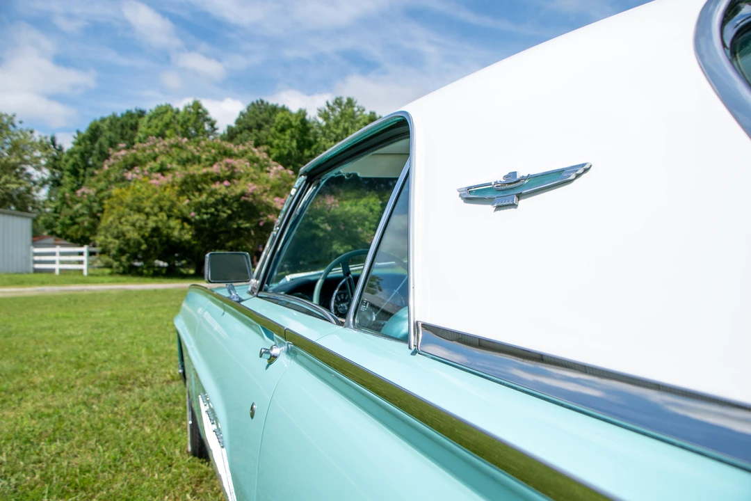 1963 Ford Thunderbird 3rd Gen - Image 26 of 31