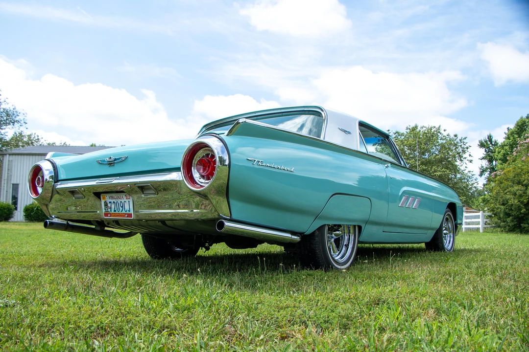 1963 Ford Thunderbird 3rd Gen - Image 12 of 31