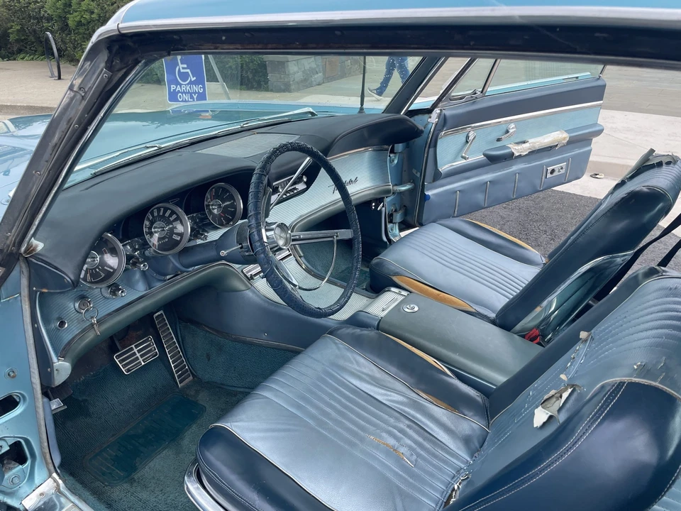 1963 Ford Thunderbird 3rd Gen - Image 28 of 31
