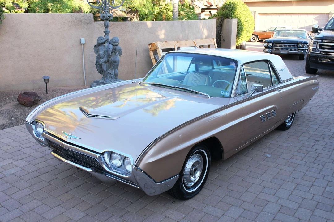 1963 Ford Thunderbird 3rd Gen - Image 25 of 31