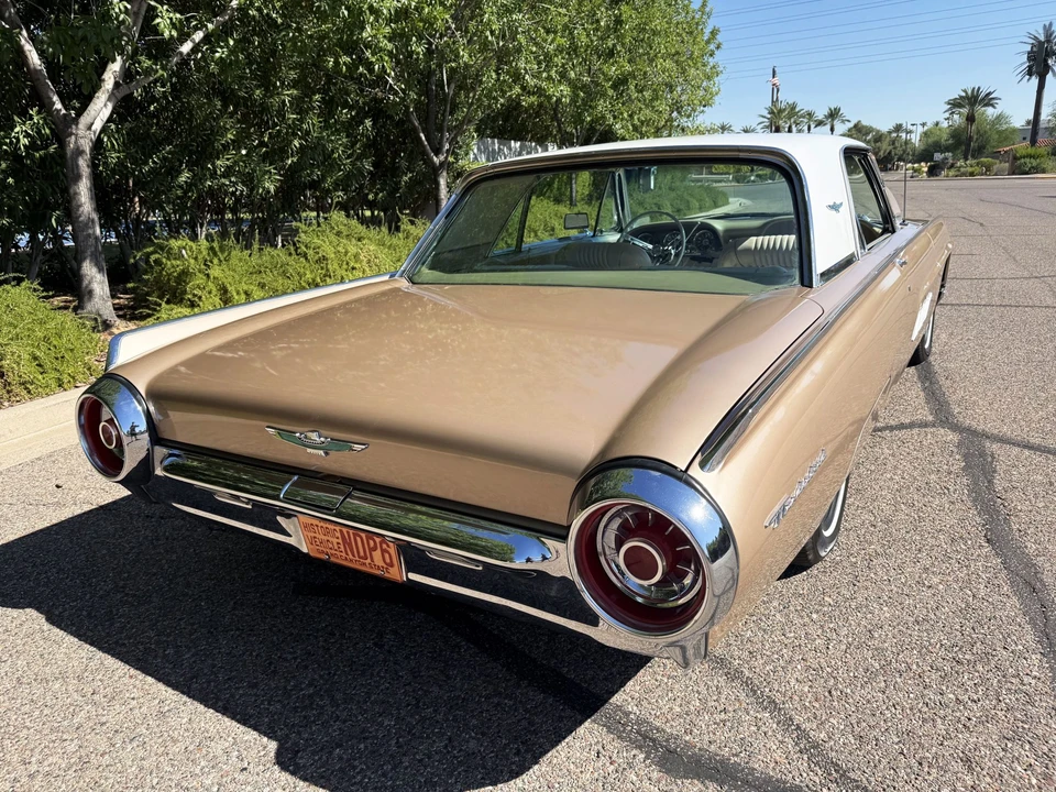 1963 Ford Thunderbird 3rd Gen - Image 16 of 31