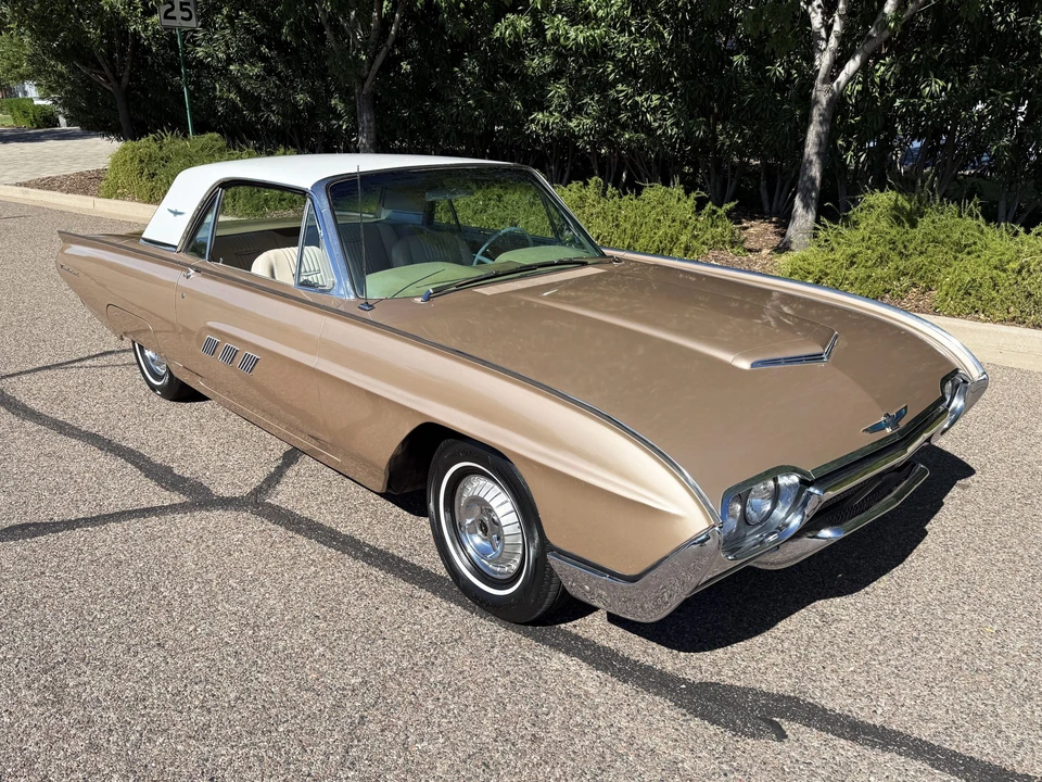 1963 Ford Thunderbird 3rd Gen - Image 9 of 31