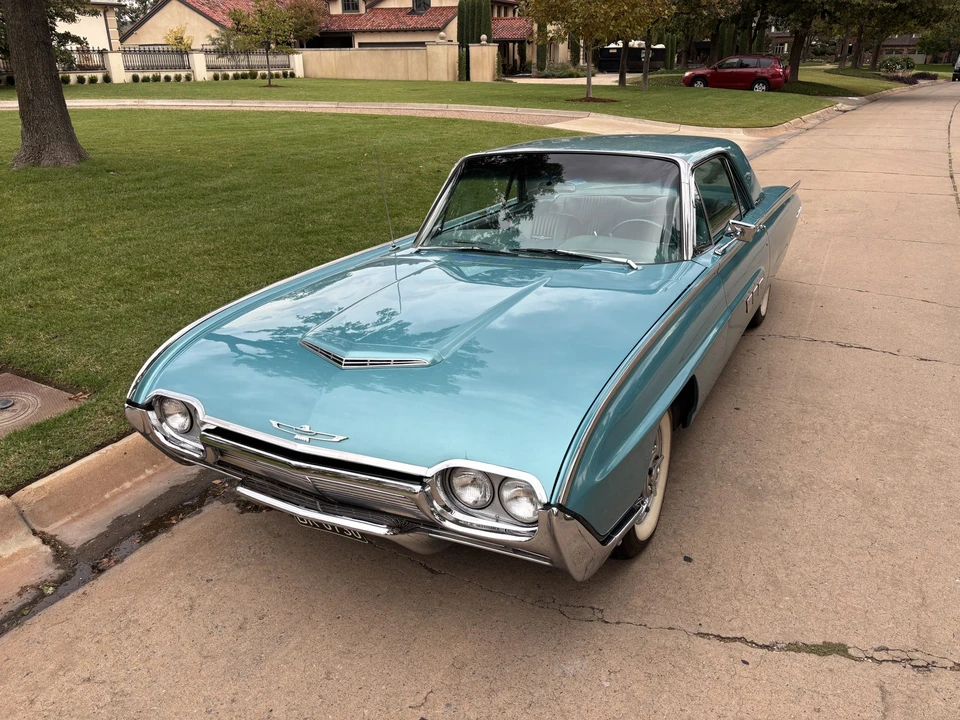 1963 Ford Thunderbird 2nd Gen - Image 17 of 31