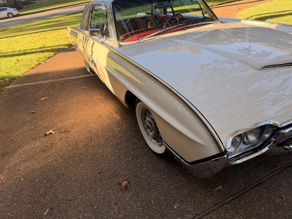 1963 Ford Thunderbird 3rd Gen - Image 13 of 31