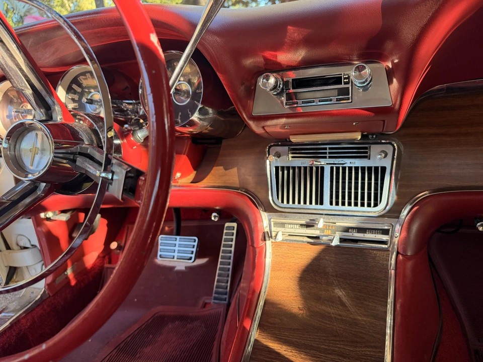 1963 Ford Thunderbird 3rd Gen - Image 26 of 31