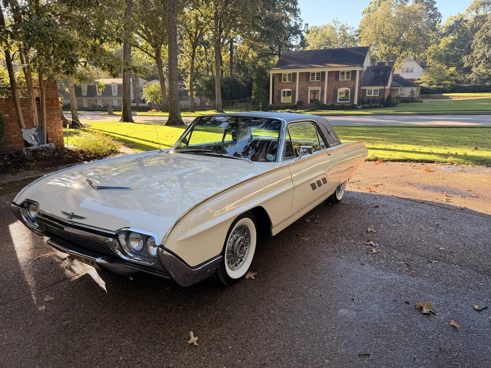 1963 Ford Thunderbird 3rd Gen - Image 5 of 31