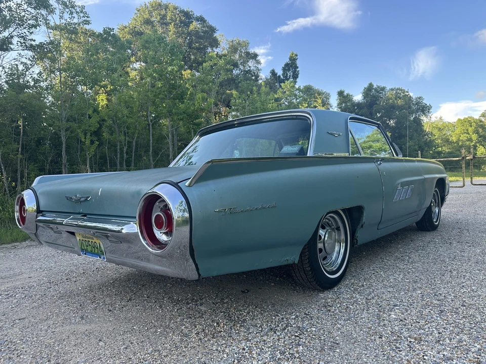 1963 Ford Thunderbird 3rd Gen - Image 11 of 31