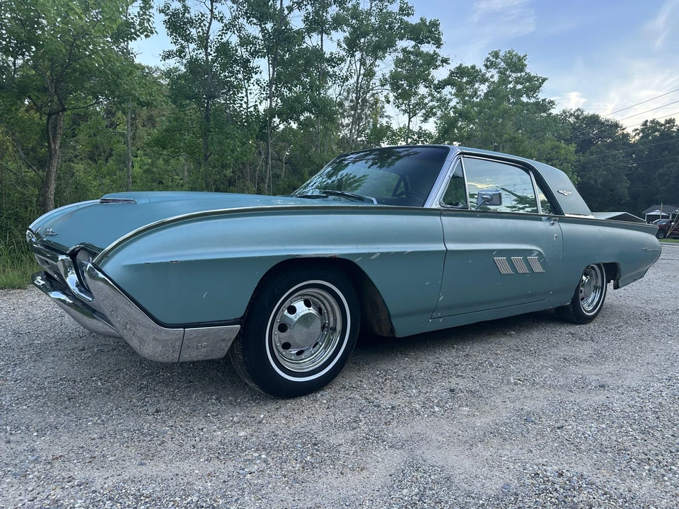 1963 Ford Thunderbird 3rd Gen - Image 16 of 31