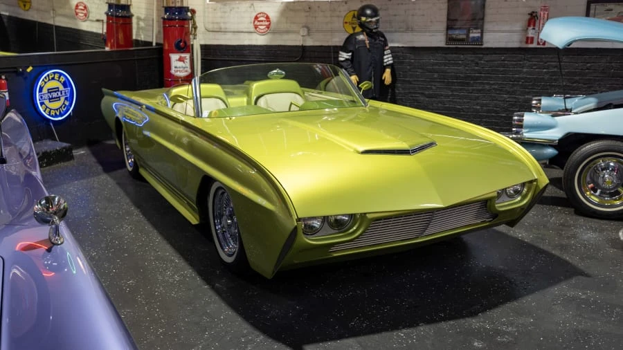 1963 Ford Thunderbird 3rd Gen - Image 5 of 24