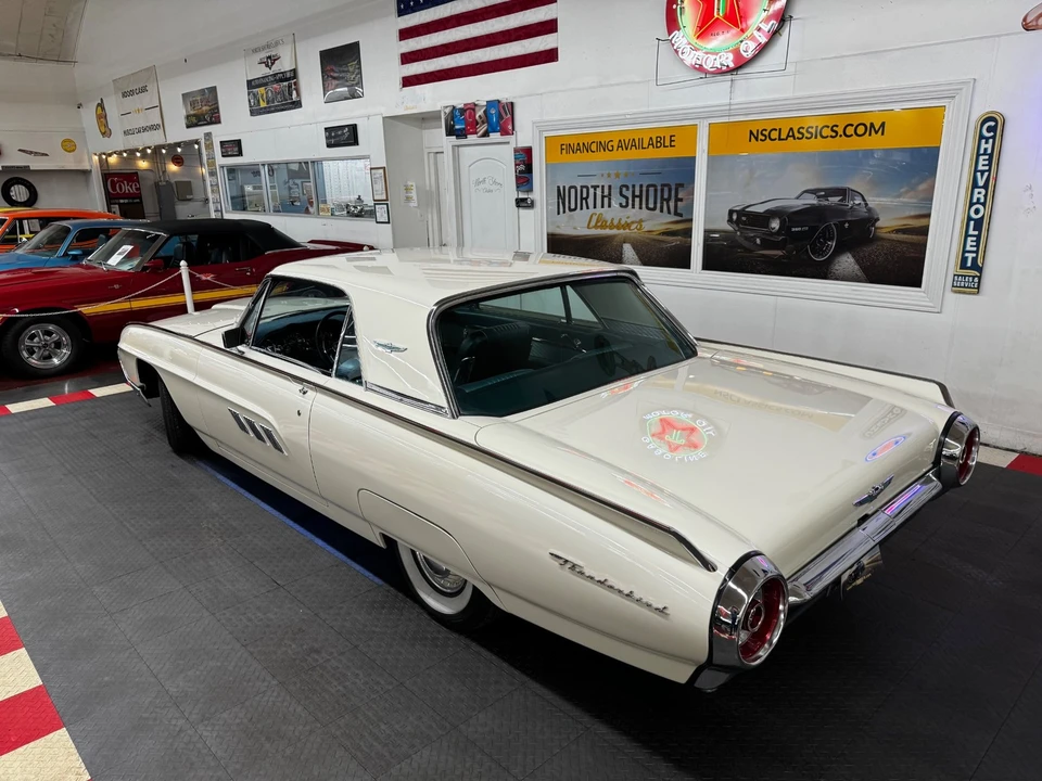1963 Ford Thunderbird 3rd Gen - Image 4 of 21
