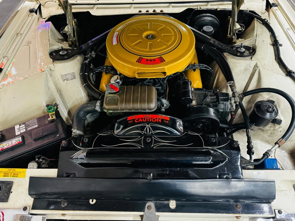 1963 Ford Thunderbird 3rd Gen - Image 11 of 21