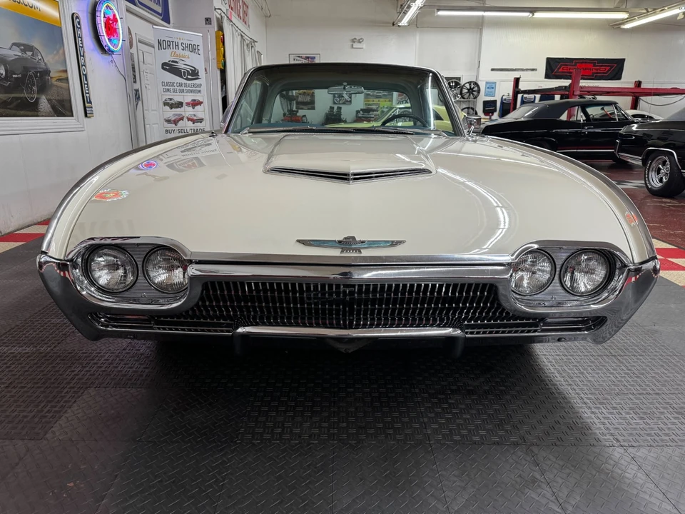 1963 Ford Thunderbird 3rd Gen - Image 8 of 21