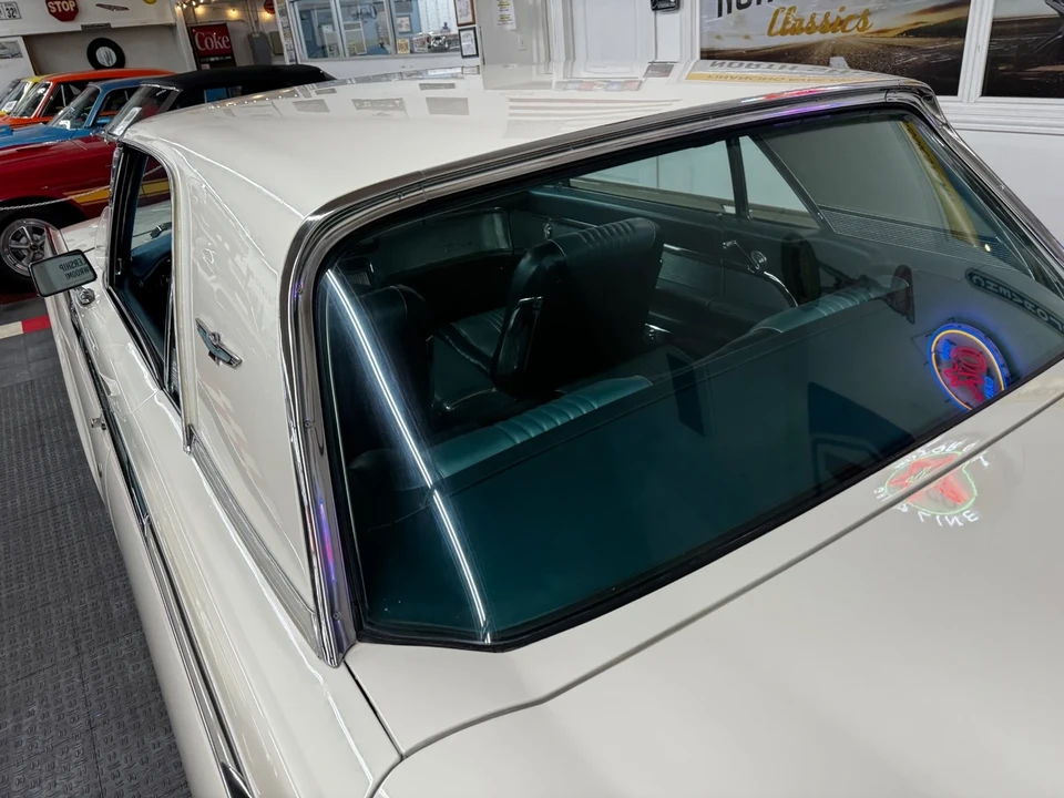 1963 Ford Thunderbird 3rd Gen - Image 19 of 21