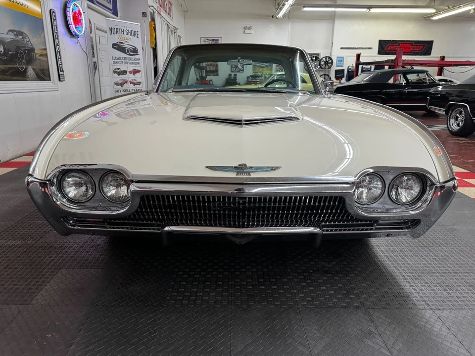 1963 Ford Thunderbird 3rd Gen - Image 7 of 21
