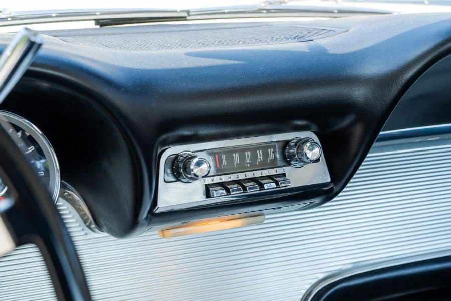 1963 Ford Thunderbird 3rd Gen - Image 22 of 31