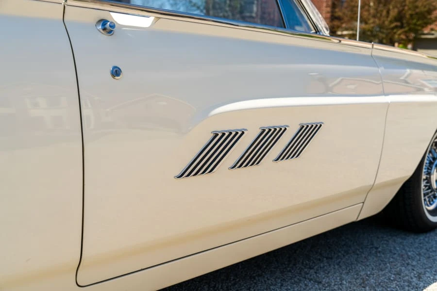 1963 Ford Thunderbird 3rd Gen - Image 12 of 31