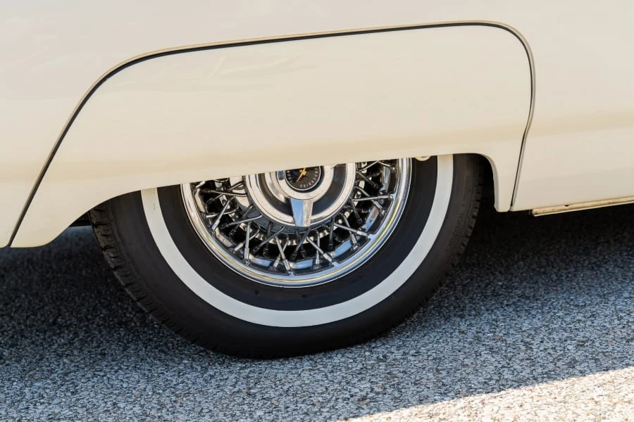 1963 Ford Thunderbird 3rd Gen - Image 15 of 31