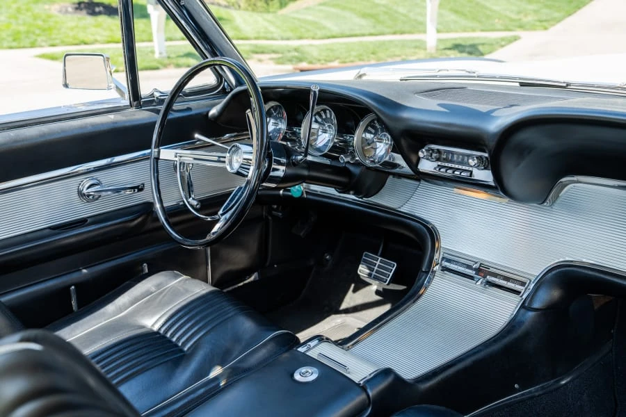 1963 Ford Thunderbird 3rd Gen - Image 19 of 31