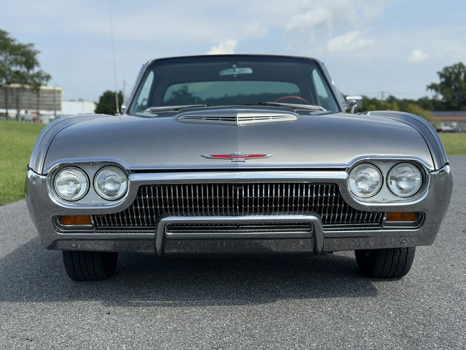 1963 Ford Thunderbird 3rd Gen - Image 5 of 31