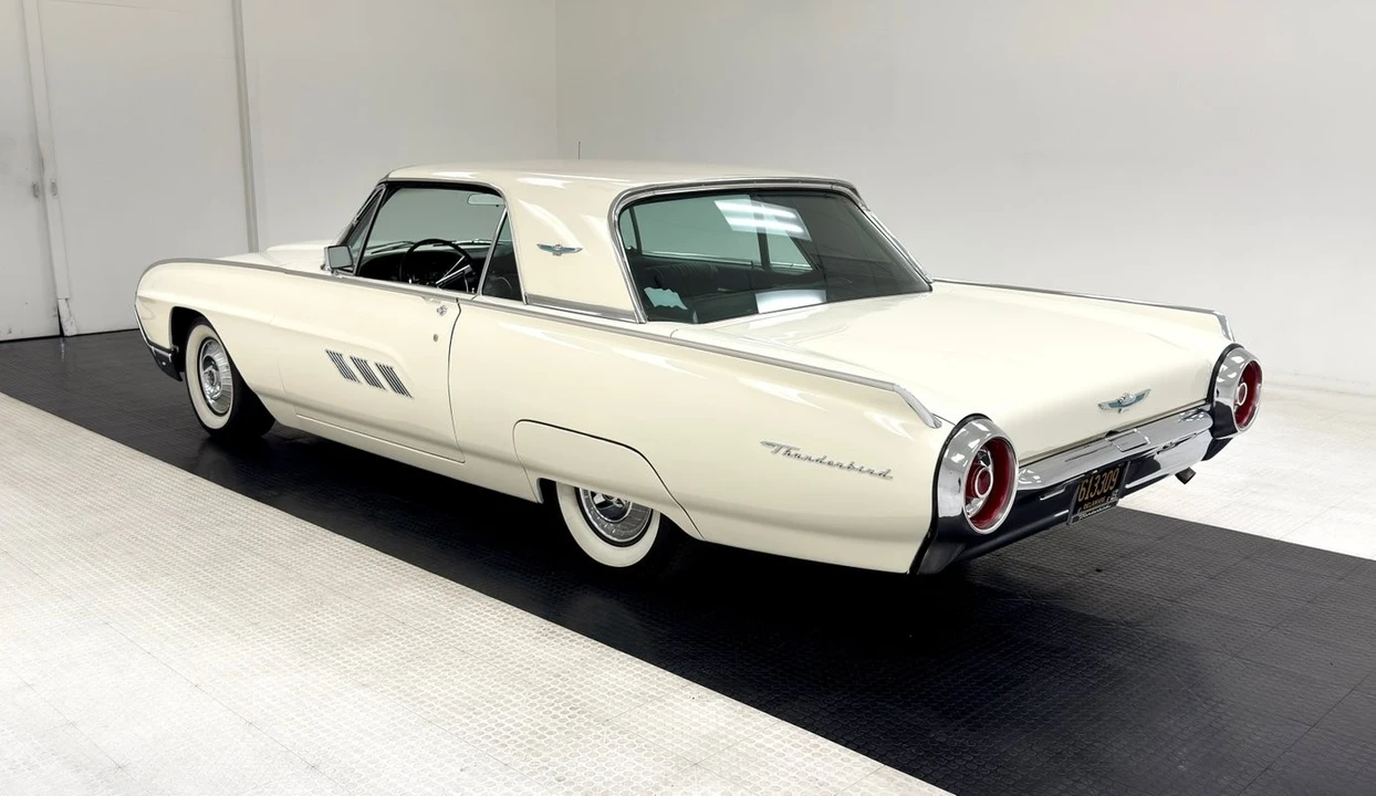 1963 Ford Thunderbird 3rd Gen - Image 3 of 12