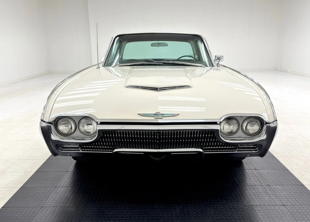 1963 Ford Thunderbird 3rd Gen - Image 8 of 12