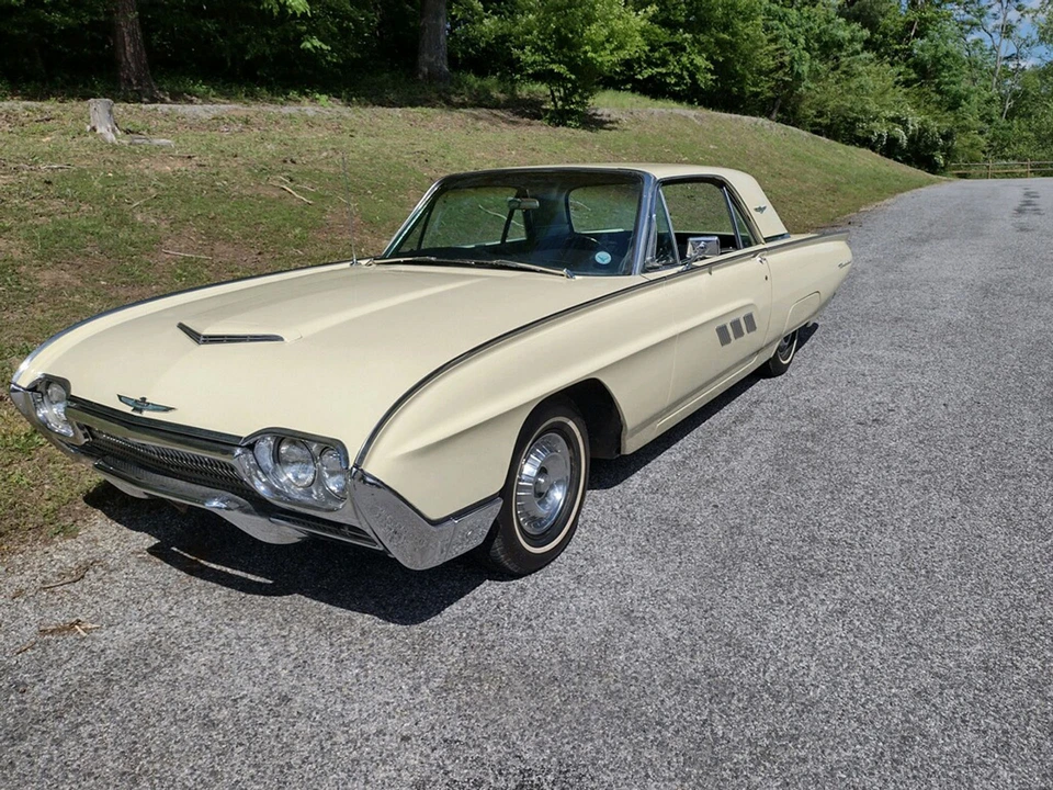 1963 Ford Thunderbird 3rd Gen - Image 3 of 31